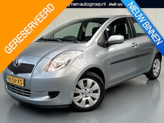 Toyota Yaris 1.3 VVTi Sol MMT