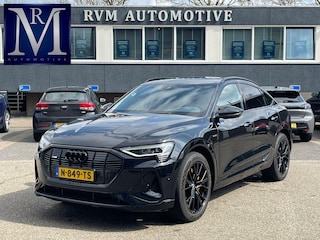 Audi E-tron 55 quattro S edition 95 kWh VAN € 39.900,- VOOR € 36.877,- UW LENTEVOORDEEL  € 3.023,-! | SOH 95% | S LINE BLACKLINE  | B&O AUDIO | ADAPTIVE CRUISE | 360 CAMERA | KEYLESS ENTRY