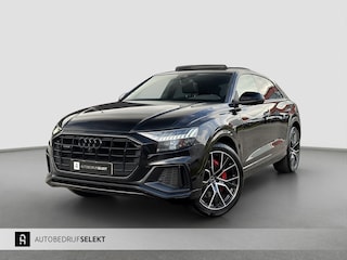 Audi Q8 60 TFSI e Competition | Pano | Luchtvering | B&O | Matrix | 360 | Carplay | Memory | NL Auto | Sfeerverichting | 1e eig.