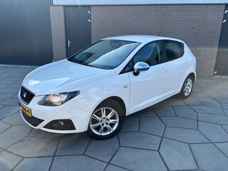 Seat Ibiza 1.4 COPA|5 Deurs |Airco| 4 Stuks All-Season banden |Trekhaak |