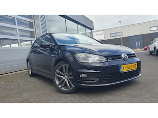 Volkswagen Golf 1.2 TSI Business Edition R Connected