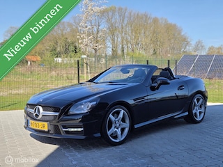 Mercedes-Benz SLK 200 Amg 2013 aut. |Pano|Windscherm| stoel&nek verwarming | 2e eigenaar met onderhoudshistorie! Rijdt en schakelt perfect.