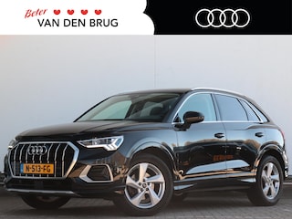 Audi Q3 35 TFSI S edition | Trekhaak wegklapbaar | Leer | Camera | Stoelverwarming | Dodehoekdetectie | Smartphone interface |