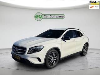 Mercedes-Benz GLA 180 Ambition | Automaat | Nieuwstaat | Nederlandse Auto | Sportstoelen | Dakrails | Parkeersensoren