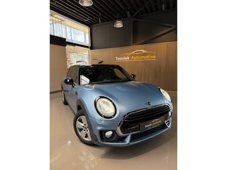 Mini Clubman 1.5 Cooper Business Panorama half stof / leer Navigatie Automaat