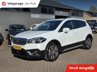 Suzuki S-Cross 1.4 B.jet Stijl, leder interieur, panoramadak. Trekhaak.