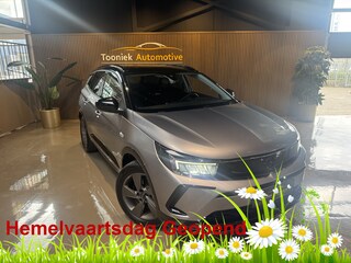 Opel Grandland X 1.2 Turbo Ultimate Navigatie LMV Airco