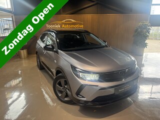 Opel Grandland X 1.2 Turbo Ultimate Navigatie LMV Airco