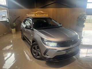 Opel Grandland X 1.2 Turbo Ultimate Navigatie LMV Airco