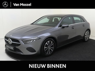 Mercedes-Benz A-klasse 180 Star Edition / Stoelverwarming / Achteruitrijcamera /