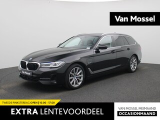 BMW 5-serie Touring 520e | Automaat | Lederen Bekleding | Navigatie | Stoelverwarming | Sfeerverlichting |