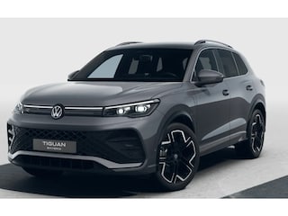 Volkswagen Tiguan R-Line Edition 1.5 eHybrid 150 kW / 204 PK SUV 6 versn. DSG verlicht logo voor en achter | verwarmbare voorstoelen
