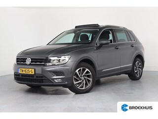 Volkswagen Tiguan 1.4 TSI ACT Comfortline Business | Open Dak | Trekhaak wegklapbaar | Cruise Adaptive | Stoelverwarming | Clima | Elk. Achterklep | Lichtmetalen Velgen