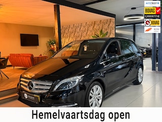 Mercedes-Benz B-klasse 180 Ambition NAP Garantie Afn. Trekhaak Cruise Navi Airco Led PDC Rijklaar
