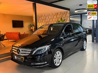 Mercedes-Benz B-klasse 180 Ambition NAP Garantie Afn. Trekhaak Cruise Navi Airco Led PDC Rijklaar