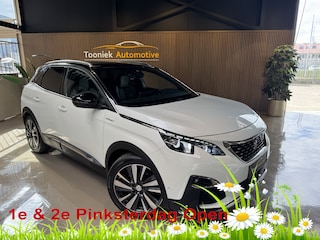 Peugeot 3008 1.6 GT Hybride 4 300 PK AWD Panorama Automaat navigatie, Climate 19 inch Sfeerverlichting