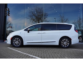 Chrysler Pacifica 3.6 V6 Hybrid / 7 Persoons / Multimedia
