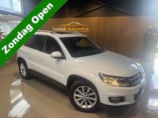 Volkswagen Tiguan 1.4 TSI Sport&Style Navigatie LMV  Dakrailing
