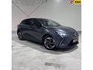 MG 4 Luxury 64 kWh