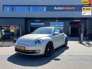 Volkswagen Beetle Cabriolet 1.2 TSI Design BlueMotion | 17'' inch lichtmetalen velgen, navigatie, cruise control en PDC!