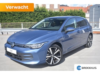 Volkswagen Golf Life Edition eHybrid | 'App-Connect' draadloze smartphone integratie | Achterbank in ongelijke delen neerklapbaar incl. middenarmsteun en doorlaadmogelijkheid | Achterlichten LED