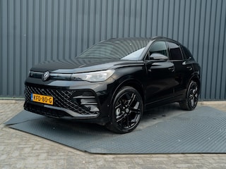 Volkswagen Tiguan 1.5 eTSI R-Line Edition | Panodak | Head Up | Trekhaak wegkl. | 360 Camera | Harman/Kardon | Prijs Rijklaar!!