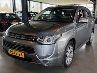 Mitsubishi Outlander 2.0 PHEV 4WD CVT Intense+ 1e eigenaar