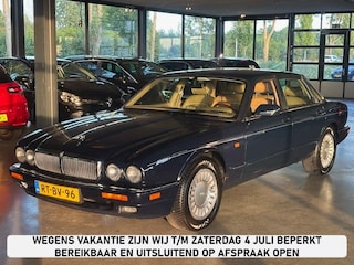 Jaguar XJ 3.2 AUT In goede staat, binnen en buiten.