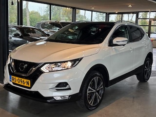 Nissan Qashqai 1.2 DIG-T 115pk N-Connecta Panoramadak