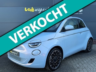 Fiat 500 La Prima 42 kWh *pano *leer *stoelv. *camera *17”