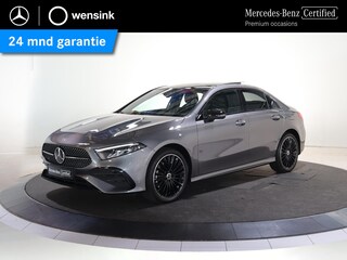 Mercedes-Benz A-klasse 250 e AMG Line | Night | Multispaaks velgen | Panoramadak | Stoelverwarming | Widescreen | Sfeerverlichting | Achteruitrijcamera |