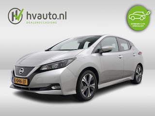 Nissan Leaf N-CONNECTA 40 KWH SOH 91,86% | Navi | Warmtepomp | Cruise Adaptief | Camera