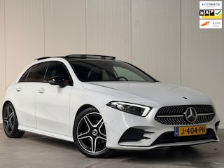 Mercedes-Benz A-klasse 180 AMG l VOL! l PANO l MATRIX l EL-STOEL l SFEER l SOUND l TREKHAAK l CARPLAY l ORG.NL