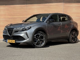 Alfa Romeo Junior Elettrica 54 kWh