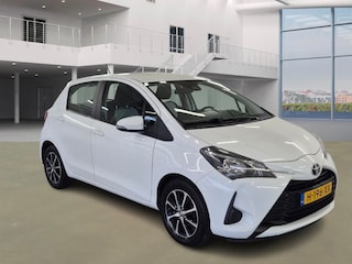 Toyota Yaris 1.0 VVT-i Connect, 1e Eig! Camera! Navigatie! Lm Velgen! VERWACHT!!