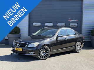 Mercedes-Benz C-klasse 200 K Avantgarde | Navigatie | Xenon | Climate Control | 18 Inch Lichtmetalen Velgen | Trekhaak |