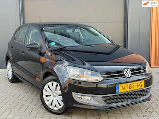 Volkswagen Polo 1.2-12V Comfortline|100% Onderheden|Stoelverwarming|Parkeersensoren|Beeldscherm