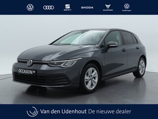 Volkswagen Golf 1.0 eTSI 110pk DSG Life Business