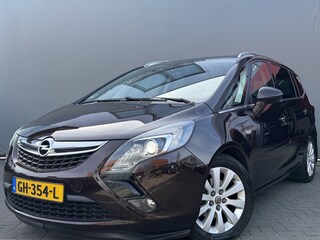 Opel Zafira Tourer BWJ 2015 1.4 141 PK Cosmo TREKHAAK | HALF LEDER | CAMERA | NAVI | CLIMA | CRUISE | LMV | PDC