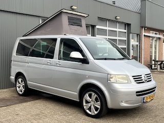 Volkswagen Transporter 2.5 TDI 130pk Camper Nokkenas Defect!! Hefdak Airco Cruise controle Trekhaak 2500kg trekgewicht 2-persoonsbed Euro 4 Voortent Keukenblok Parrot