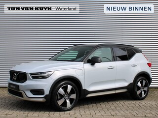 Volvo XC40 1.5 T5 Recharge R-Design Automaat / 19" velgen / Trekhaak / Privacy Glass / Verwarmd voorruit / Reservewiel / DAB+