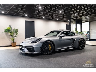 Porsche 718 Caymann GT4