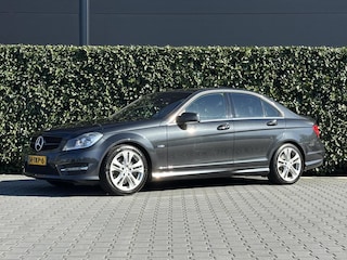 Mercedes-Benz C-klasse 180 Business Class Avantgarde, FACELIFT MODEL, NL AUTO, NAP LOGISCH, NAVIGATIE, CRUISE CONTROL, CLIMATE CONTROL, PDC, HALF LEDER, LICHTMETAAL 17"