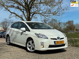 Toyota Prius 1.8 Dynamic | HUD + Leder + Keyless + Clima + Cruise nu € 6.975,-!!!
