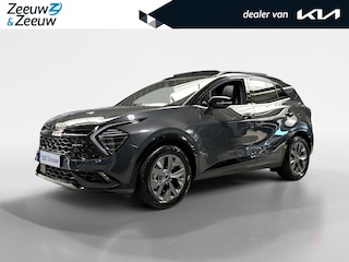 Kia Sportage 1.6 T-GDi Hybrid GT-PlusLine | Elektrische Trekhaak | Apple Carplay / Android Auto | Harman / Kardon Premium Geluidsinstalatie | Stoel + Stuurverwarming | Stoelkoeling | Elektrisch Verstelbare Voorstoelen | Bestuurdersstoel Met Geheugen | Licht + Regensensor | Parkeersensoren Voor + Achter | Rondomzichtcamera | Cruise Control Adaptief