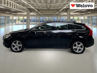 Volvo V60 1.6 T3 Momentum Trekhaak, Navigatie, PDC...