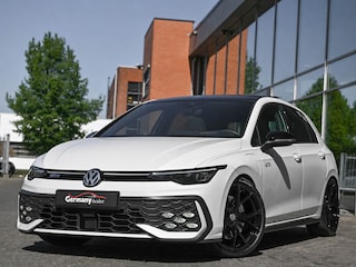 Volkswagen Golf 1.5 eHybrid GTE 272PK Leder Pano Head-Up IQ-Light ACC 18-Inch VOL!