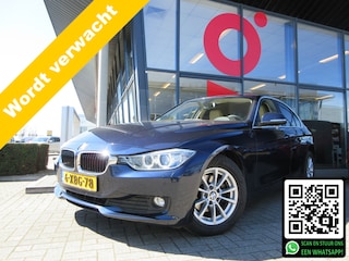 BMW 316i Executive | AUTOMAAT | VIERSEIZOENEN BANDEN | LEDER | NAVIGATIE |