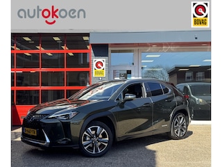 Lexus UX 250h Preference Line *TREKHAAK/ACC/CAMERA*