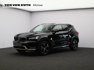 Volvo XC40 1.5 T3 Inscription / Panoramadak / Lederen Bekleding / Stoelverwarming / Carplay / Elektrische Kofferklep / Getint Glas /
